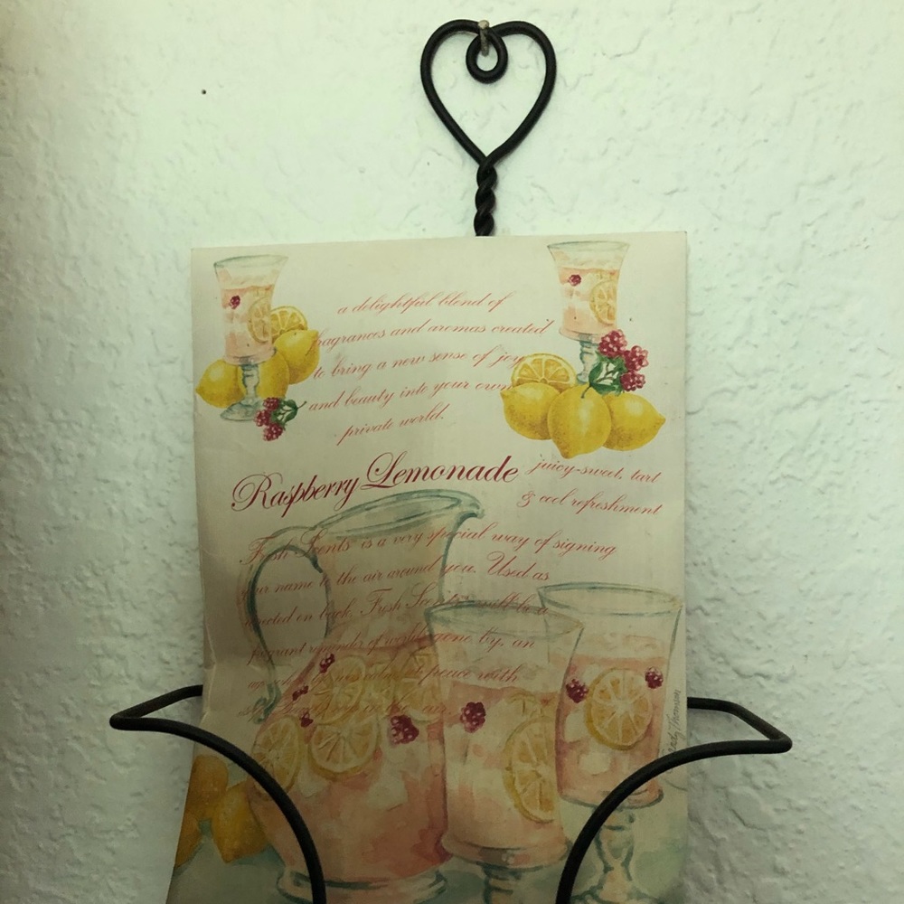 Rack for Air Scents - Heart at the Top